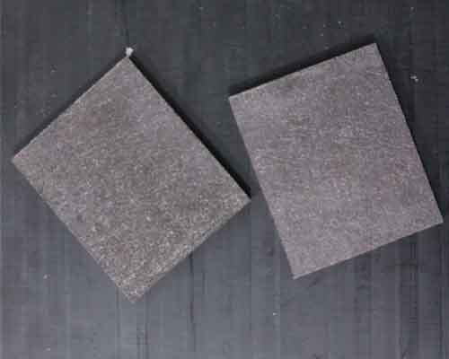 昆山騰恩電子材料有限公司的玻璃纖維板別名:玻璃纖維隔熱板,玻纖板(FR-4),玻璃纖維合成板等,由玻璃纖維材料和高耐熱性的復(fù)合材料合成,不含對人體有害石棉成份。具有較高的機(jī)械性能和介電性能,較好的耐熱性和耐潮性,有良好的加工性。用于塑膠模具,注塑模具,機(jī)械制造,成型機(jī),鉆孔機(jī),注塑機(jī),電機(jī),PCB,ICT治具,臺面研磨墊板。注塑模具成型通常要求:高溫料和低溫模。同機(jī)狀況下必須采用隔熱方法。保持注模低溫同時不能使注塑機(jī)溫度過高。在注模與注機(jī)之間安裝絕緣隔熱板就能滿足這一要求。縮短生產(chǎn)周期,提高生產(chǎn)率,降低能耗,改善成品質(zhì)量,連續(xù)生產(chǎn)工藝保證了產(chǎn)品質(zhì)量穩(wěn)定,防止機(jī)器過熱,無電器故障,液壓系統(tǒng)無漏油。 玻昆山騰恩電子材料有限公司的璃纖維板表面粘有玻璃纖維的膠合板是在高溫高壓下制造的,它的外表面具有高質(zhì)量的防潮濕性能。這種板適于制造集裝箱之用。供應(yīng)的尺寸為:板寬可達(dá)3658毫米,板長可以是任何尺寸,最長可達(dá)12米。玻璃纖維的含量按重量為25-40%。標(biāo)準(zhǔn)的顏色為灰色和次白色。該板能用蒸汽清洗 昆山騰恩電子材料有限公司的玻璃纖維板別名:玻璃纖維隔熱板,玻纖板(FR-4),玻璃纖維合成板等,由玻璃纖維材料和高耐熱性的復(fù)合材料合成,不含對人體有害石棉成份。具有較高的機(jī)械性能和介電性能,較好的耐熱性和耐潮性,有良好的加工性。用于塑膠模具,注塑模具,機(jī)械制造,成型機(jī),鉆孔機(jī),注塑機(jī),電機(jī),PCB,ICT治具,臺面研磨墊板。注塑模具成型通常要求:高溫料和低溫模。同機(jī)狀況下必須采用隔熱方法。保持注模低溫同時不能使注塑機(jī)溫度過高。在注模與注機(jī)之間安裝絕緣隔熱板就能滿足這一要求。縮短生產(chǎn)周期,提高生產(chǎn)率,降低能耗,改善成品質(zhì)量,連續(xù)生產(chǎn)工藝保證了產(chǎn)品質(zhì)量穩(wěn)定,防止機(jī)器過熱,無電器故障,液壓系統(tǒng)無漏油。 玻昆山騰恩電子材料有限公司的璃纖維板表面粘有玻璃纖維的膠合板是在高溫高壓下制造的,它的外表面具有高質(zhì)量的防潮濕性能。這種板適于制造集裝箱之用。供應(yīng)的尺寸為:板寬可達(dá)3658毫米,板長可以是任何尺寸,最長可達(dá)12米。玻璃纖維的含量按重量為25-40%。標(biāo)準(zhǔn)的顏色為灰色和次白色。該板能用蒸汽清洗